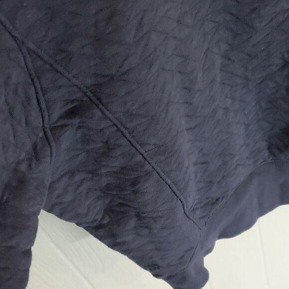 All in Motion Women's Small Deep Blue Crew Neck Sweater 🌏5/$10🌏 - Picture 8 of 8